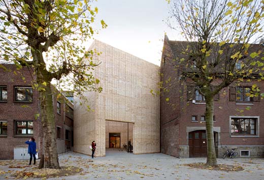 Het Buda Kunstencentrum in Kortrijk