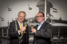 Luxe hotelsuites `Pier Suites` geopend op De Pier in Scheveningen