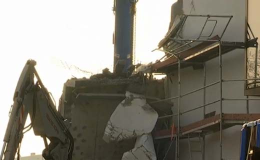 Muur ingestort tijdens werken bij Reynaers Aluminium