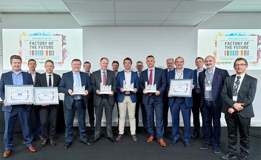 Reynaers Aluminium wint Factory of The Future Award