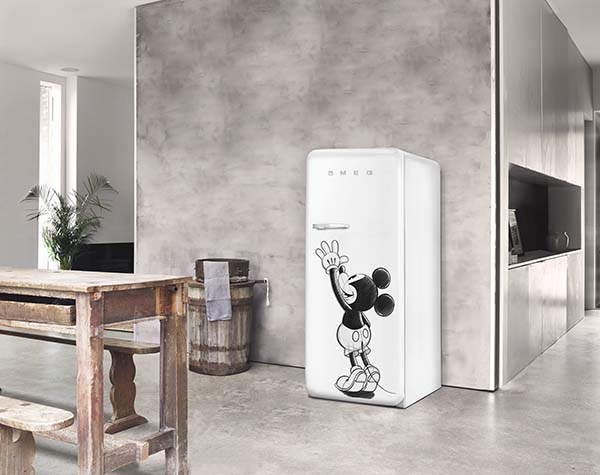 Smeg en Disney introduceren limited edition Mickey Mouse koelkast