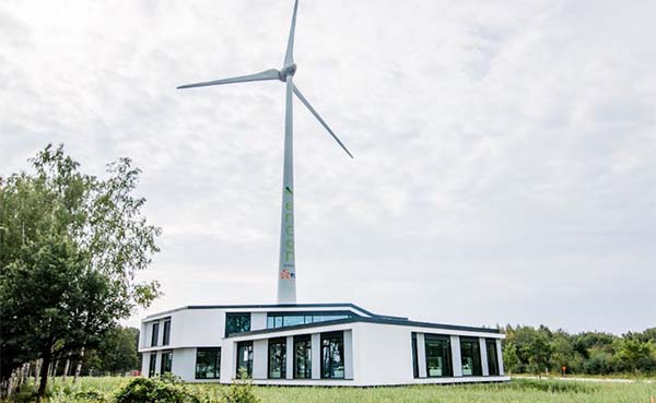 Energiezuinigste-kantoorgebouw-van-Europa-officieel-open