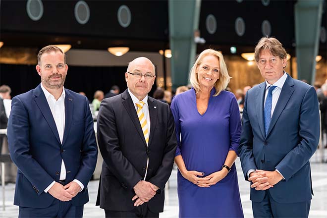 Viering 50 jaar World Trade Center in Rotterdam