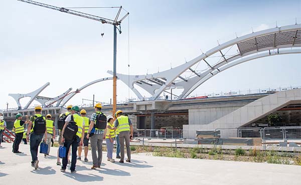 Stationsoverkapping-Mechelen-een-choreografie-van-staal