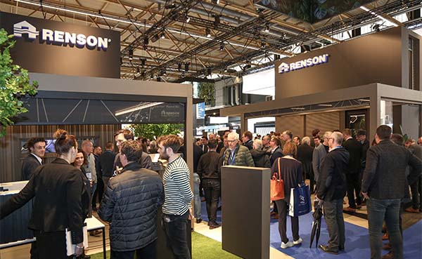 Renson Fixscreen blaast 15 kaarsjes uit op Polyclose