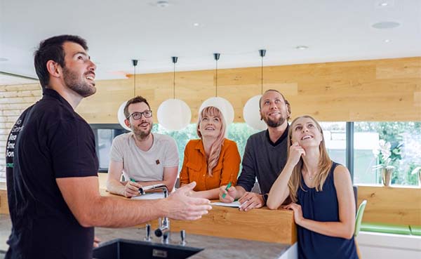 Loxone-Benelux-opent-haar-deuren-voor-het-grote-publiek