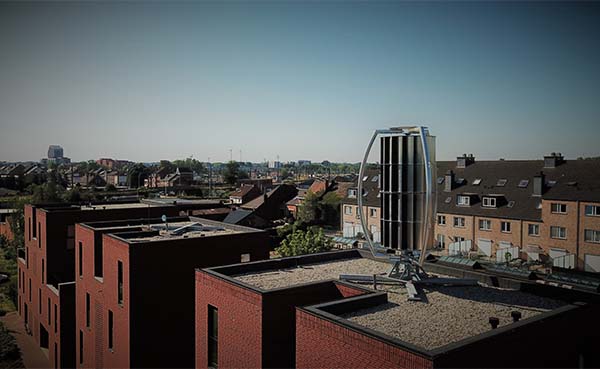 Eerste-windturbine-op-sociale-woningen-in-Vlaanderen