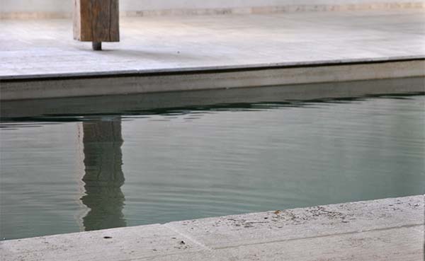 Mortex: waterdichte en natuurlijke oplossing voor je zwembad