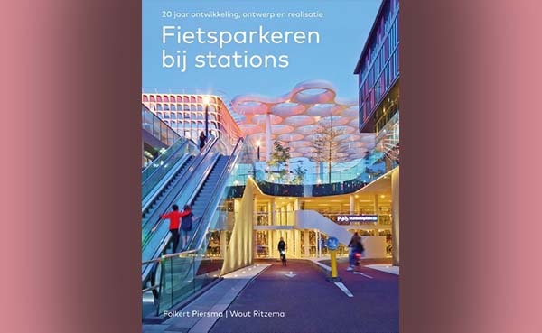 Fietsparkeren-bij-stations---20-jaar-ontwikkeling-ontwerp-en-realisatie