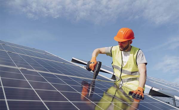 Let hierop bij de aanschaf van zonnepanelen