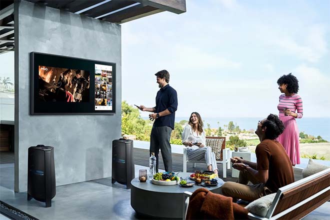 The Terrace van Samsung, een QLED 4K TV voor buiten