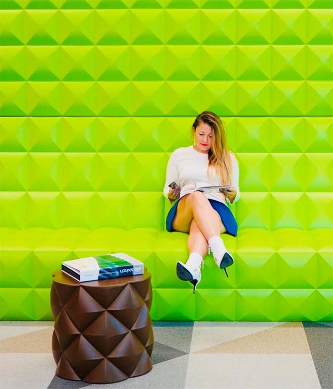 Het Belgisch designlabel Sixinch lanceert antibacteriële, zelfontsmettende meubels