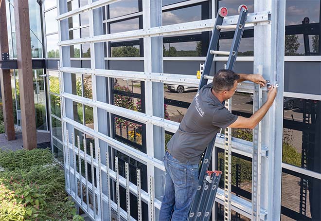 Nieuw: innovatief systeem voor groene gevel