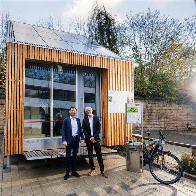 Een zelfvoorzienend Tiny House: een stap voorwaarts naar een kleine voetafdruk