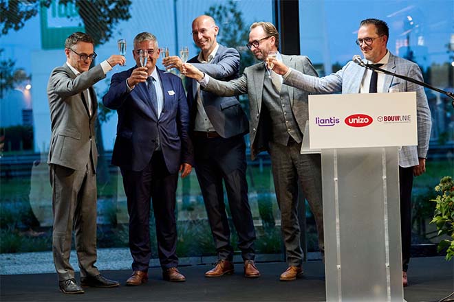 Liantis en UNIZO nemen feestelijke intrek in gloednieuwe kantoren in Hasselt