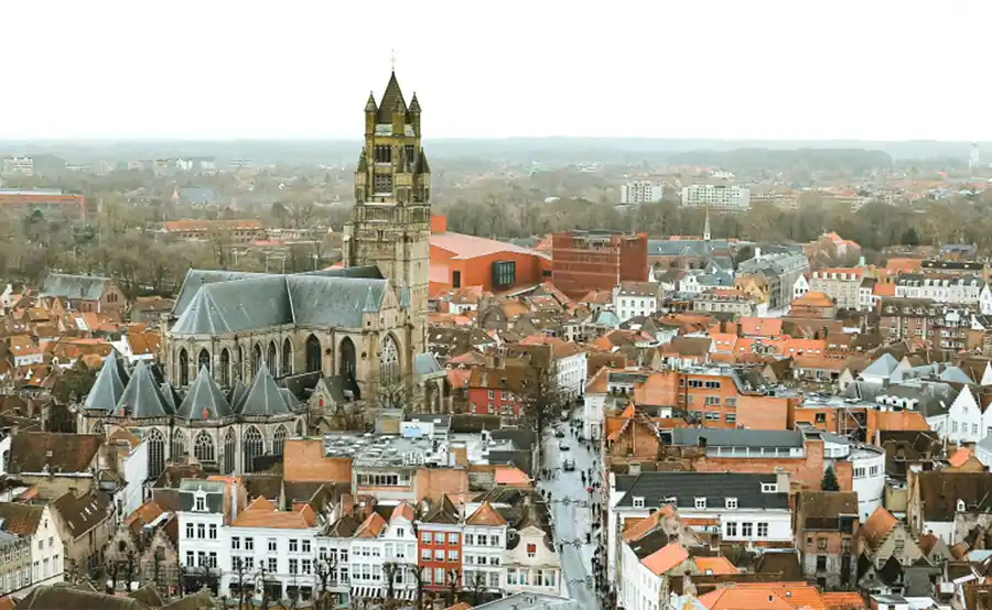 Lancering eerste collectieve zonnetuin in België