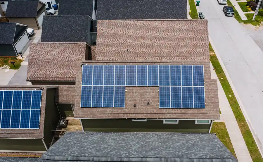 Teruglevergoeding voor overtollige stroom zonnepanelen is geen goed idee