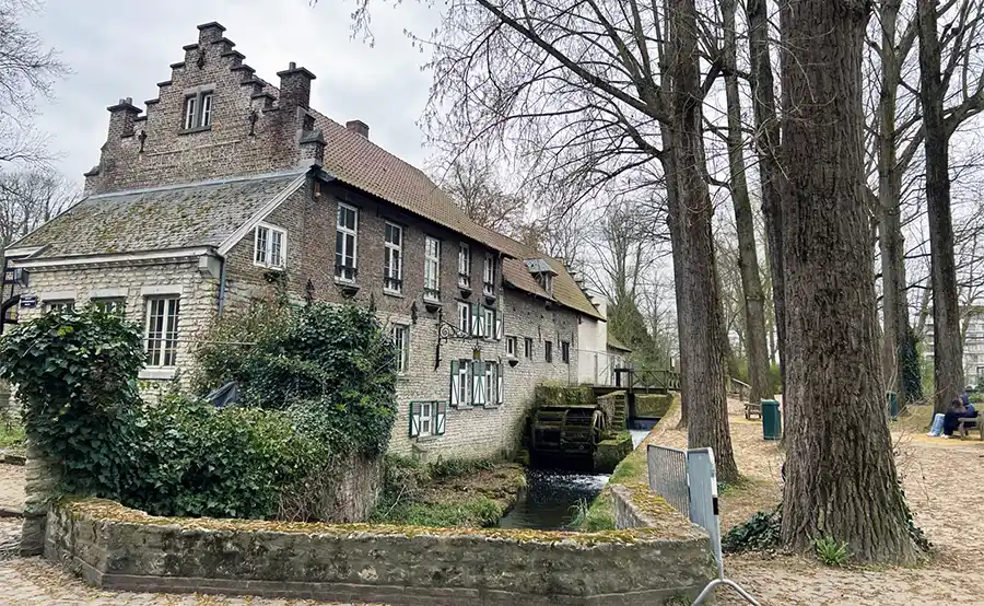 Renovatie Lindekemalemolen in Brussel combineert erfgoed met duurzaamheid