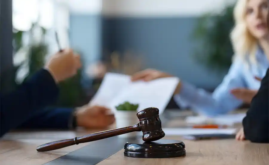 Waarom zakelijke rechtsbijstand?
