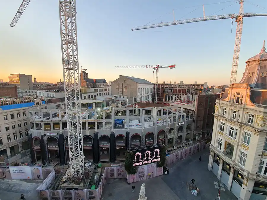 Zara opent grootste winkel ter wereld aan Meir in Antwerpen