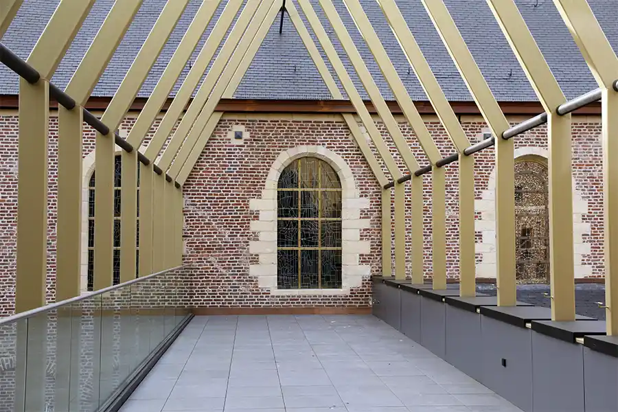 Historisch Capucijnenklooster in Maaseik heropent als warme zorgplek