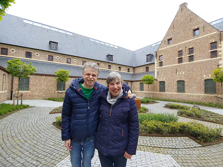 Historisch Capucijnenklooster in Maaseik heropent als warme zorgplek