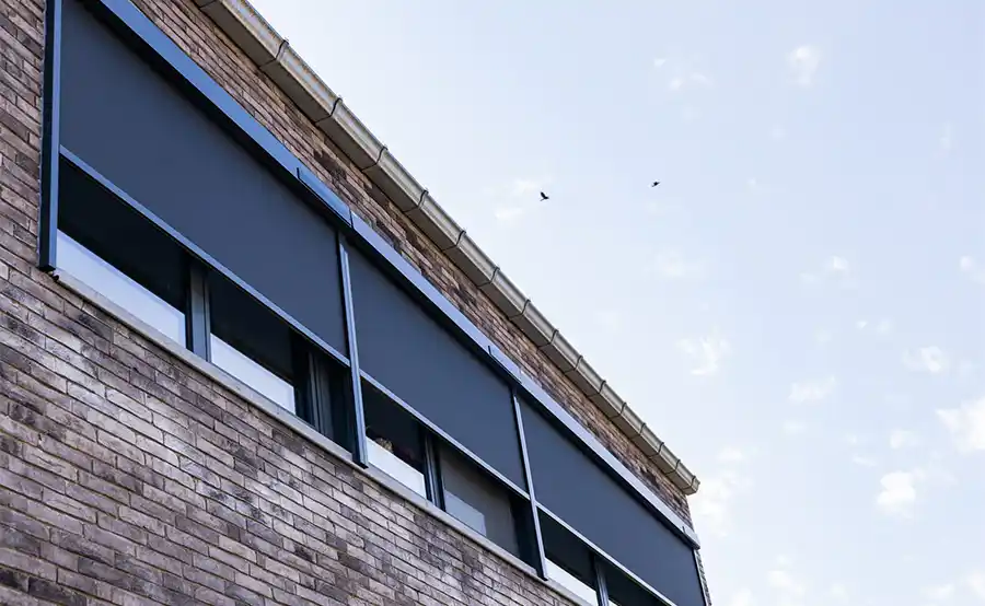 Zo bescherm je je woning tegen een hittegolf: tips voor verkoeling en preventie