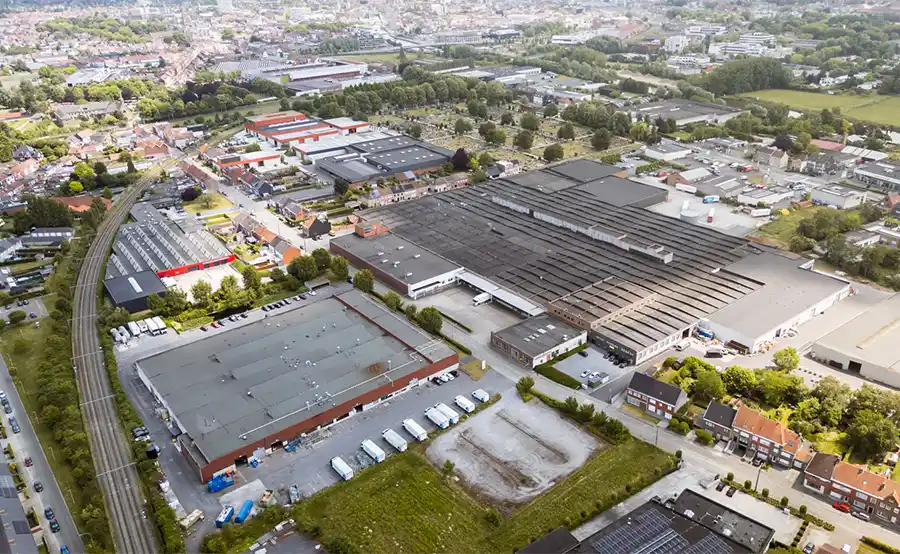 CleanLease verkoopt vijf Vlaamse bedrijfssites aan ontwikkelaar REAL