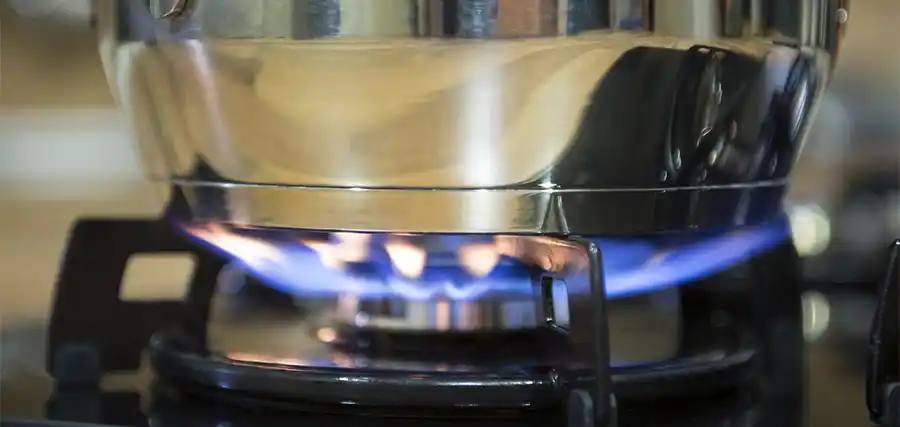 water koken op het gasfornuis