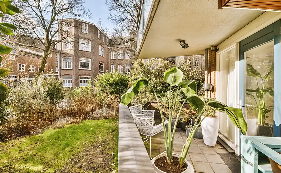 Een gelijkvloers appartement: zowel voor- als nadelen