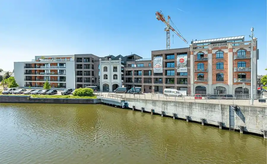 Nieuwbouw op Van Gucht-site Aalst klaar en gekoppeld aan tijdelijk warmtestation