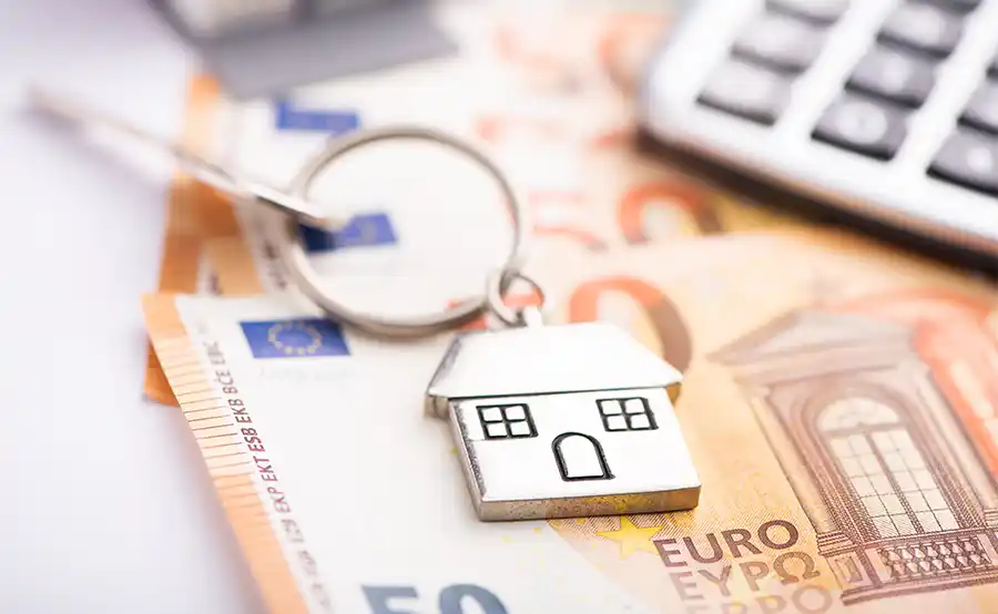 Kabinet draait besparing huurtoeslag terug en investeert in betaalbare woningen
