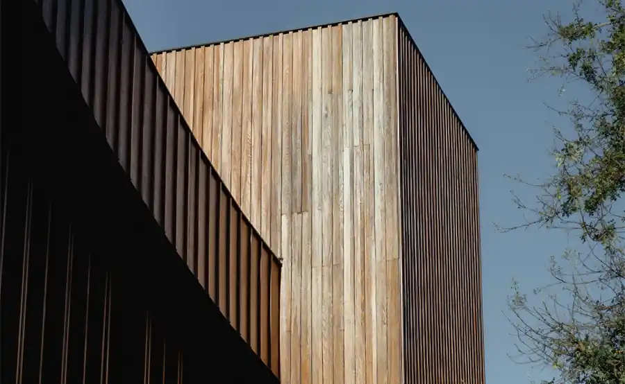 Thermisch gemodificeerd hout: de duurzame revolutie in de bouw