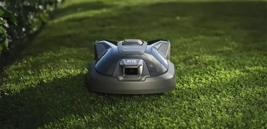 Nieuwe Husqvarna draadloze robotmaaiers met AI-vision