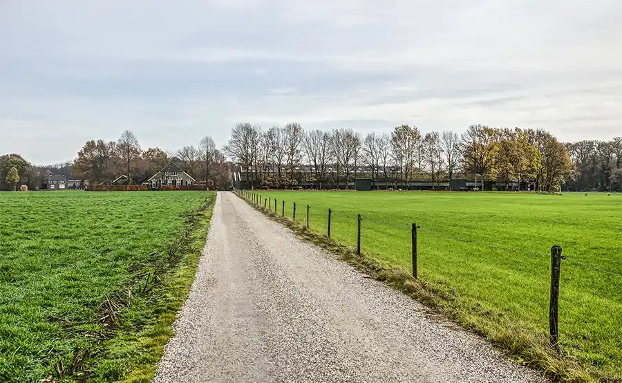 Van landbouwgrond naar bouwgrond in Vlaanderen: kan dat nog?