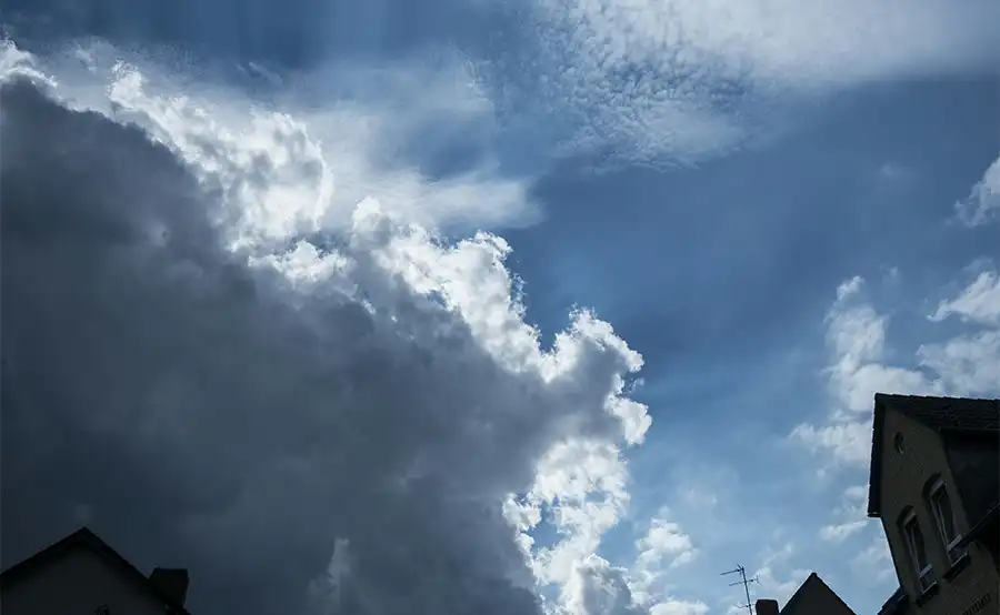 Bouwunie waarschuwt voor storm: beveilig werf en woning