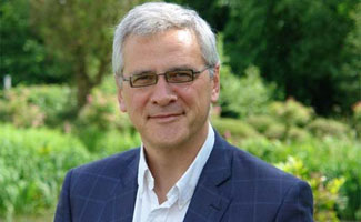 Peeters wil loonlasten verlagen voor bouwsector