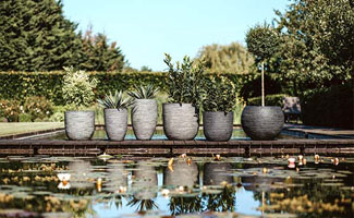 Eerste bloempot met CO2 Neutral label
