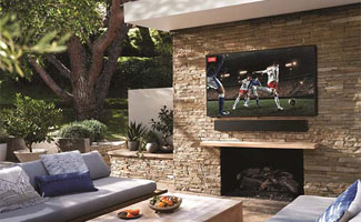Samsung lanceert met The Terrace een QLED 4K TV voor buiten
