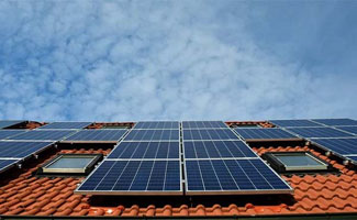 Dit zijn de voordelen én nadelen van zonnepanelen op je dak