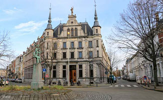 Prachtig gerenoveerd gebouw van het Rijksarchief in Antwerpen officieel heropend