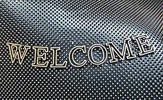 Deurmat op maat: zo vind je er eentje