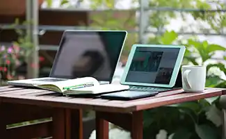 Een ergonomisch tuinkantoor bouwen: waar houd je rekening mee?