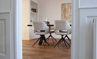 /Eetkamerstoelen-ontdek-de-trends-van-dit-moment/