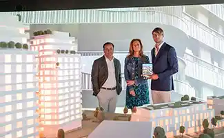 Woonproject EVER hertekent skyline Kortrijk met woontorens en stadspark