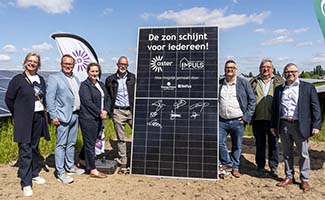 /Eerste-zonnepark-op-grond-van-woonmaatschappij-Mpuls-gerealiseerd/