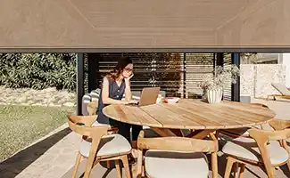 Je Camargue terrasoverkapping als inspirerende thuiskantoor