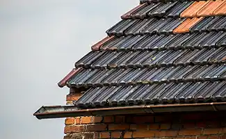Waterschade begint vaak op het dak hoe herken je de signalen op tijd