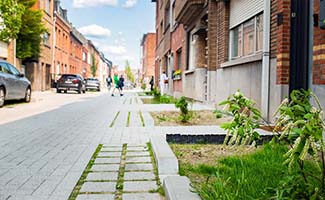 /Klimaatverandering-begint-in-onze-straat-twee-Europese-projecten-vergroenen-en-verduurzamen/