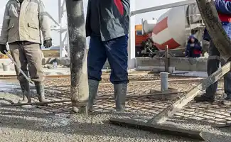 Bouwproject starten terwijl de verkoop nog loopt? Zo voorkomt u stilstand